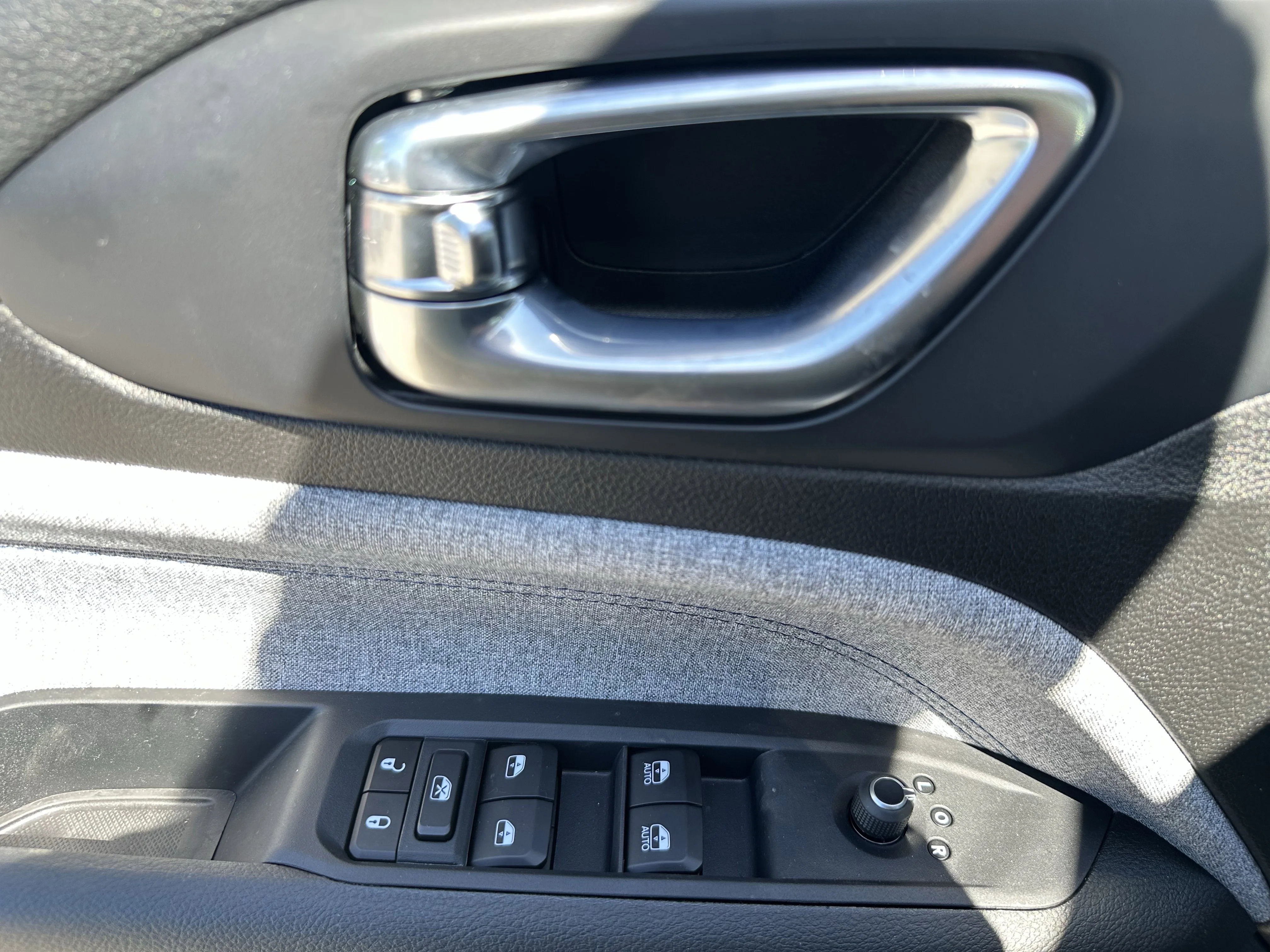 Certified Used 2026 Bright White Jeep Sport image 9