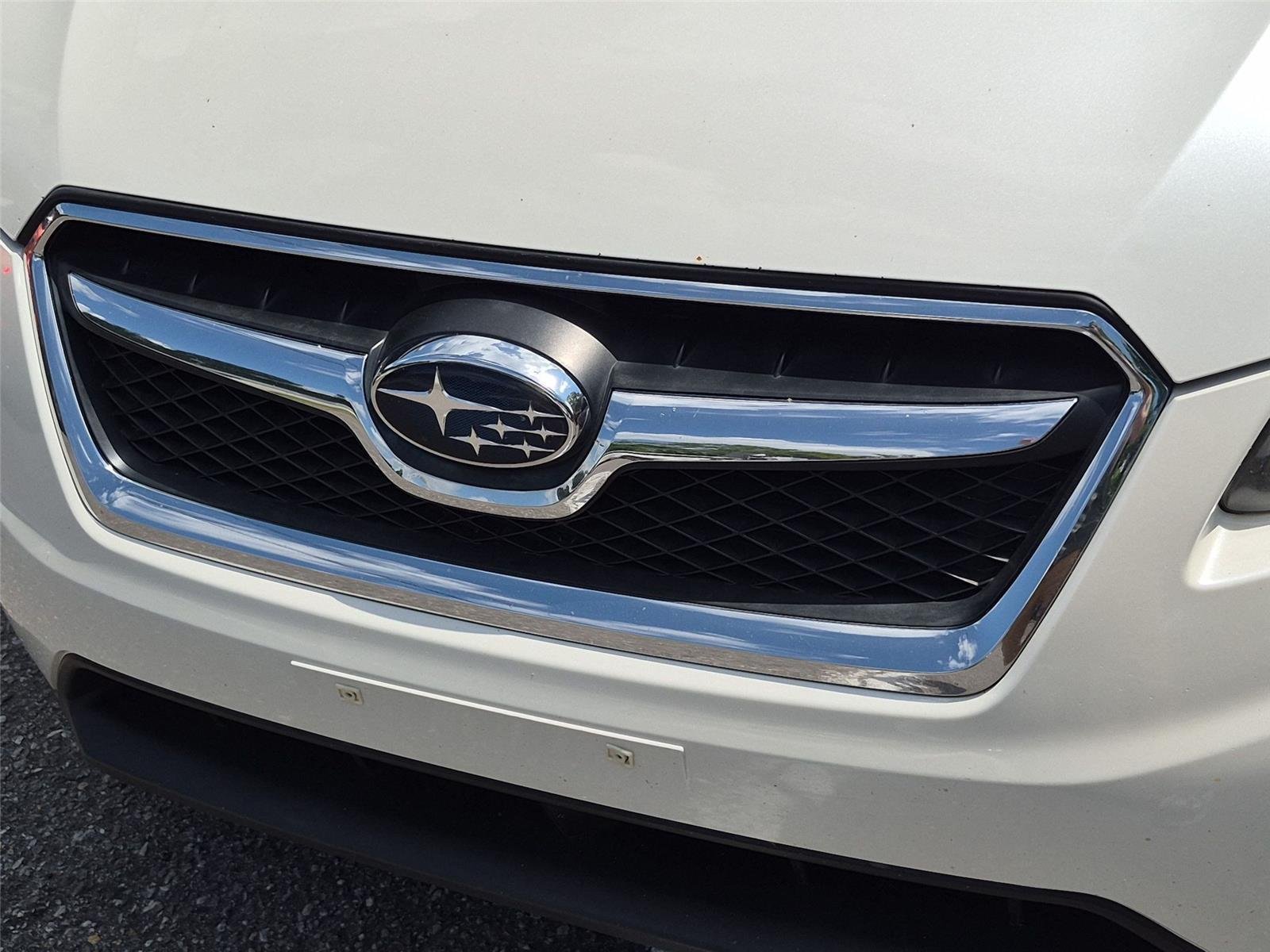 Used 2014 Satin White Pearl Subaru Premium image 14