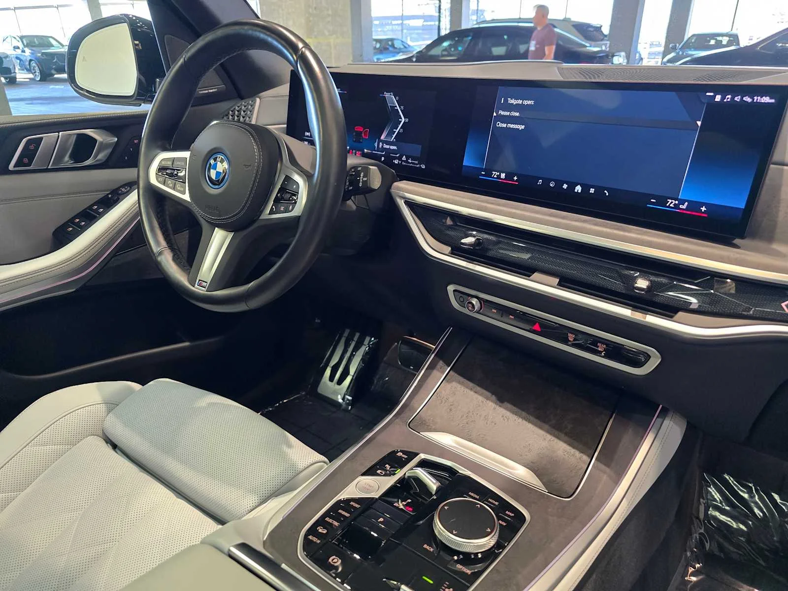 Used 2024 Black Sapphire Metallic BMW xDrive50e image 30