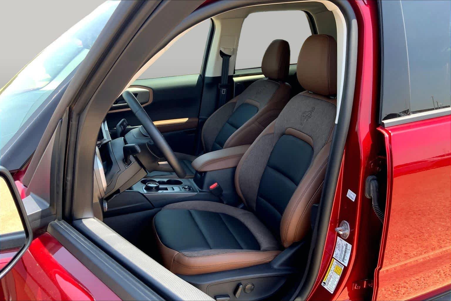 New 2026 Ruby Red Metallic Tinted Clearcoat Ford Outer Banks® image 9