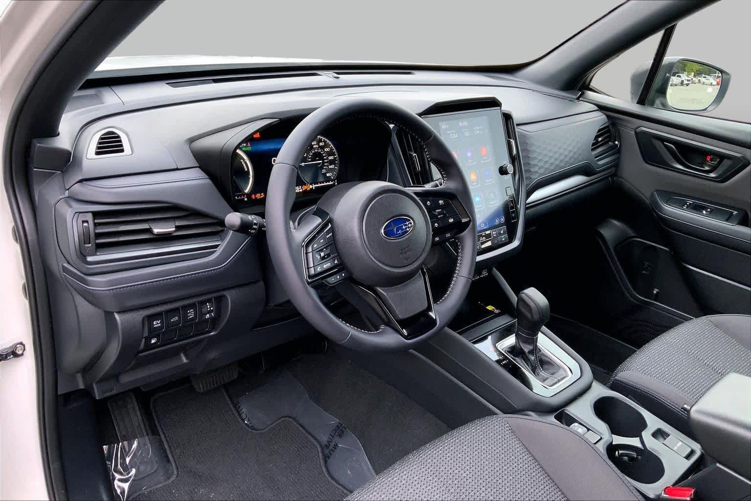 Used 2025 Crystal White Pearl Subaru Premium Hybrid image 15