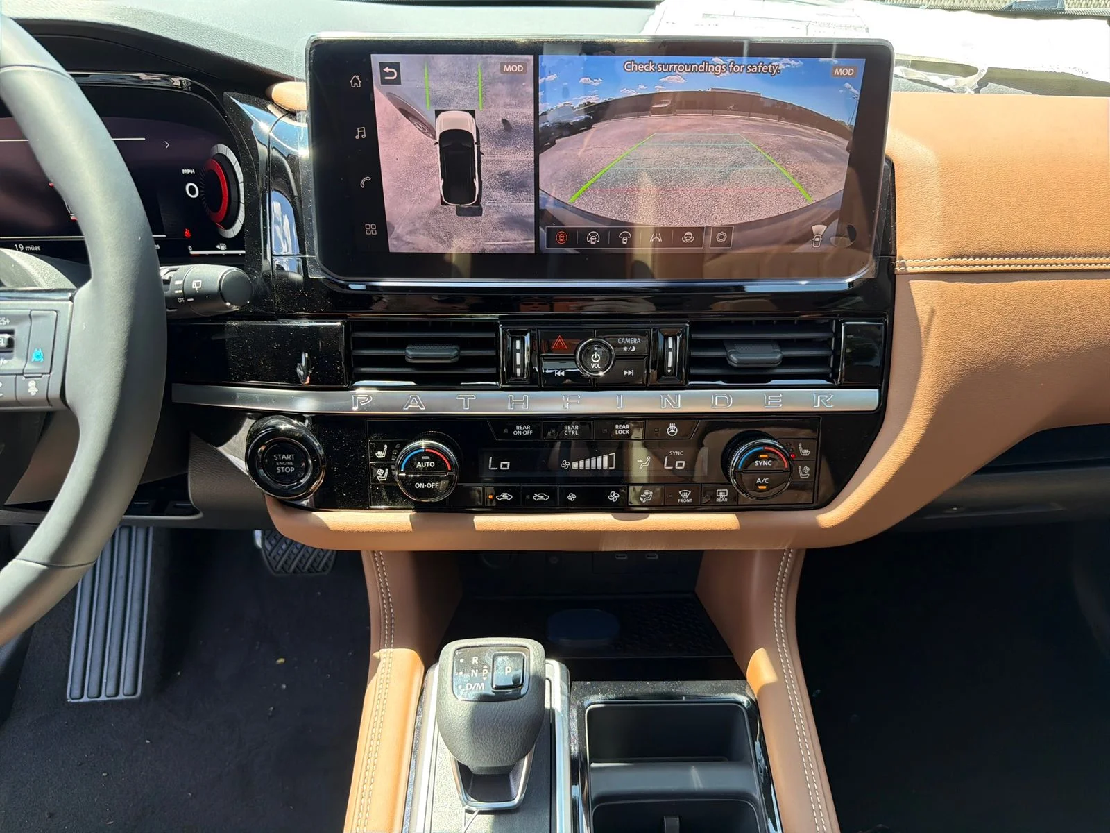 New 2026 Nissan Pathfinder Platinum 4D Sport Utility