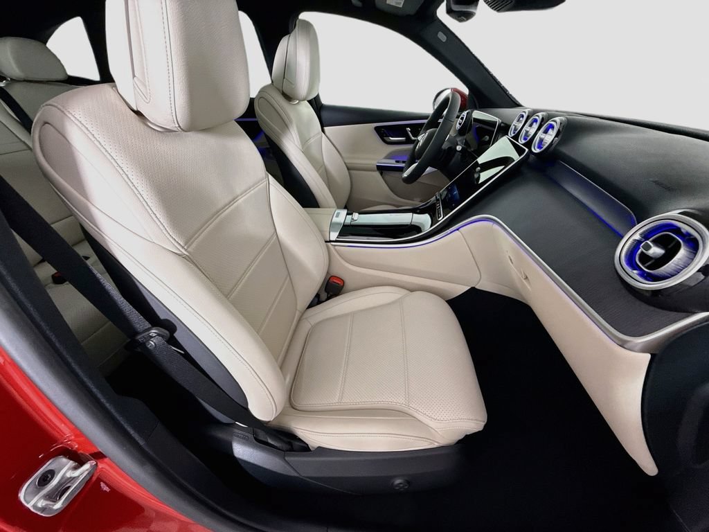 New 2026 MANUFAKTUR Patagonia Red Metallic Mercedes-Benz GLC 300 image 63
