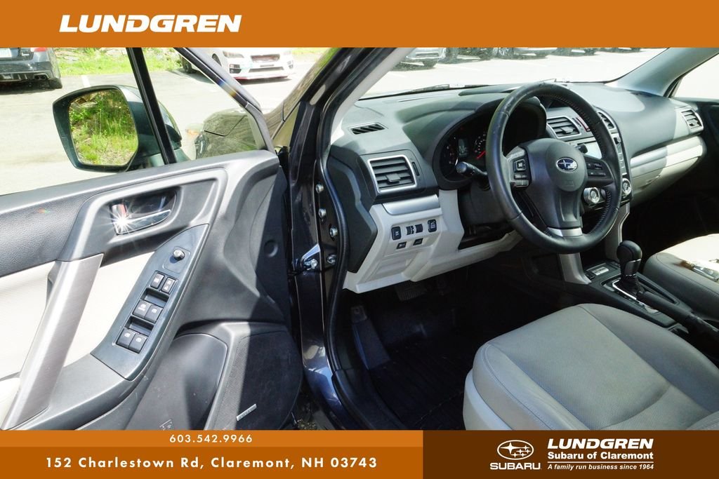 Used 2016 Gray Subaru 2.5i Touring image 10