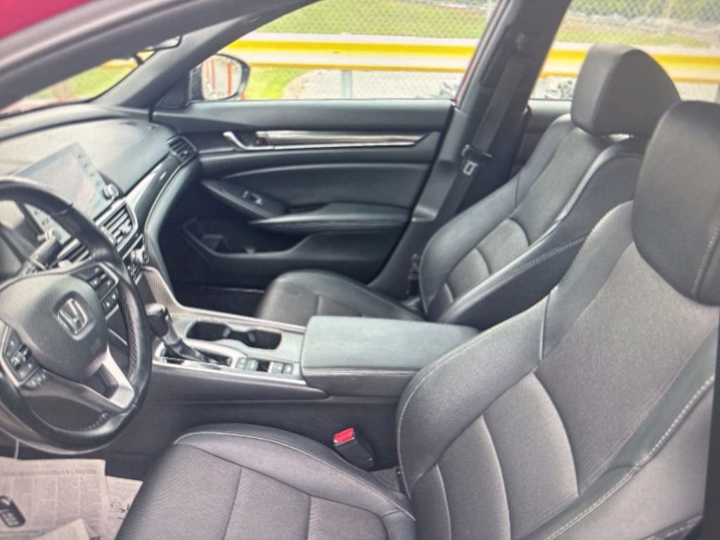 Used 2021 Red Honda Sport image 5