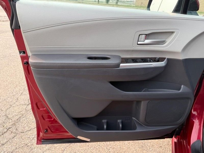 Used 2023 Pearl Toyota XLE image 20