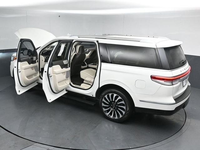 2022 LINCOLN NAVIGATOR L - Image 55
