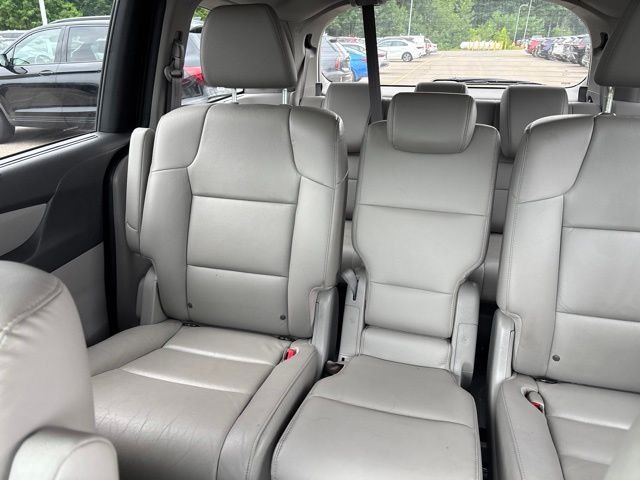 Used 2015 Gray Honda Touring image 12