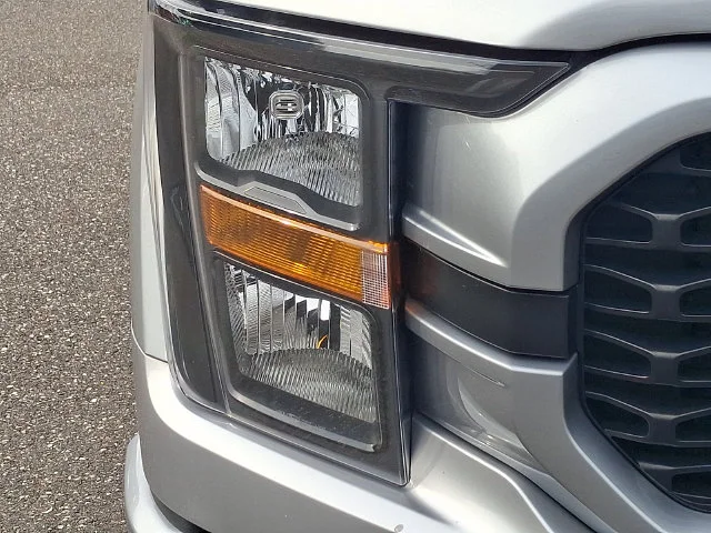 Certified Used 2023 Silver Metallic Ford XL image 9