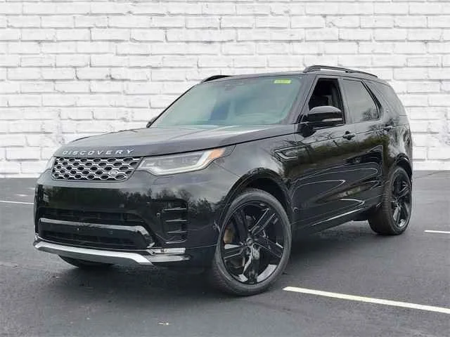 2025 Land Rover Discovery P360 Metropolitan Edition's photo