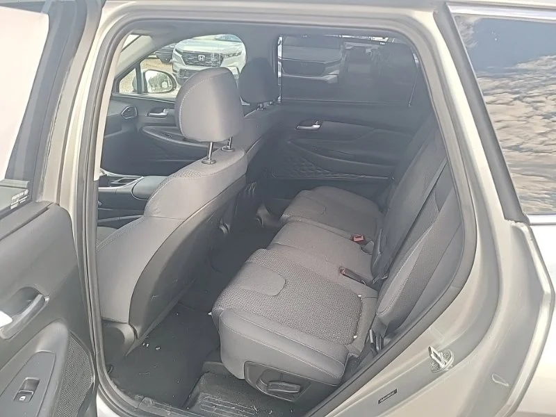 Used 2022 Silver Hyundai SEL image 12