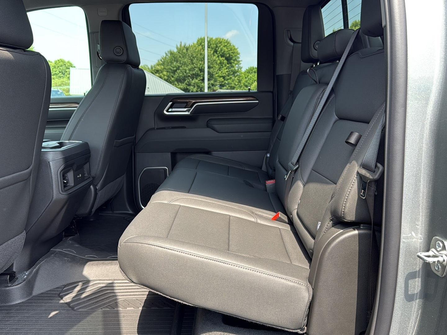 2026 Chevrolet Silverado 2500 HD LT - Photo 11