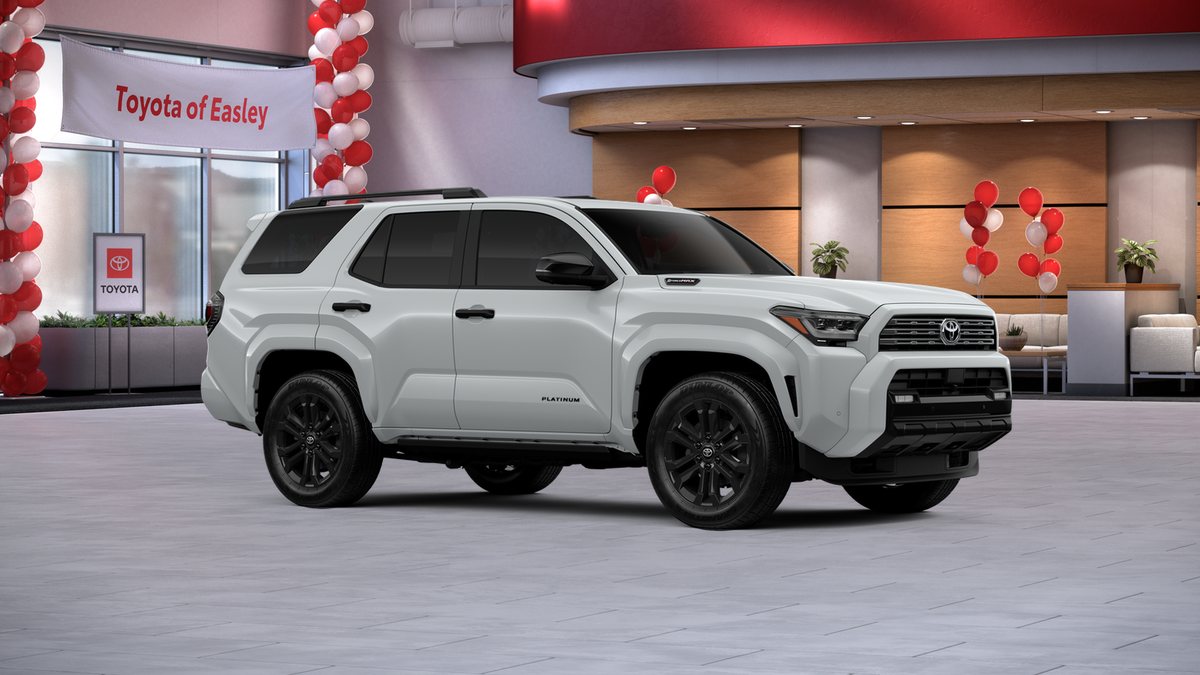 New 2026 Wind Chill Pearl Toyota Platinum image 14