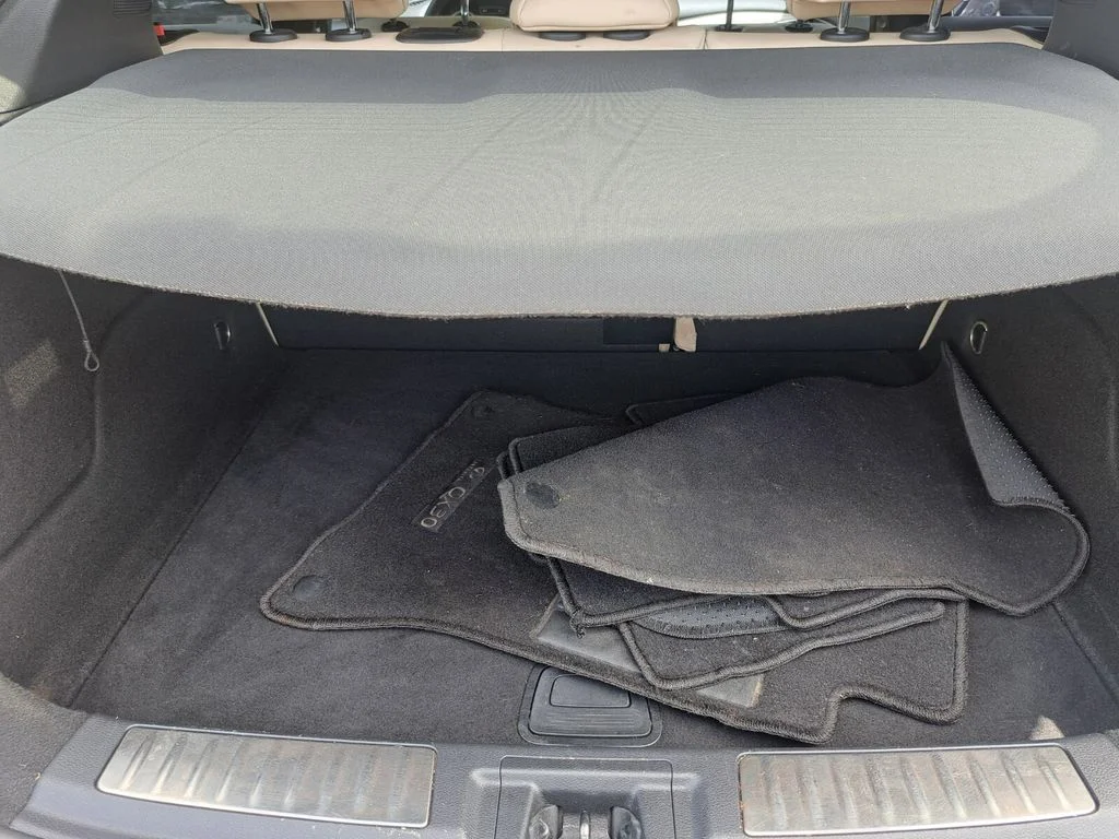 Used 2017 Blue INFINITI Premium image 20