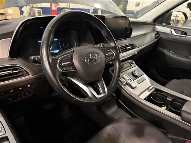 Used 2020 Gray Hyundai SEL image 10