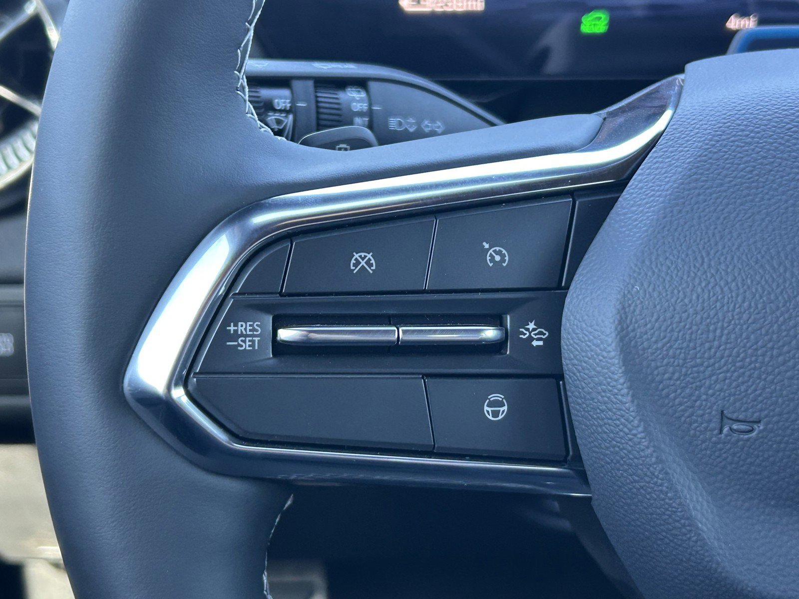 New 2026 Galaxy Gray Metallic Chevrolet LT image 21