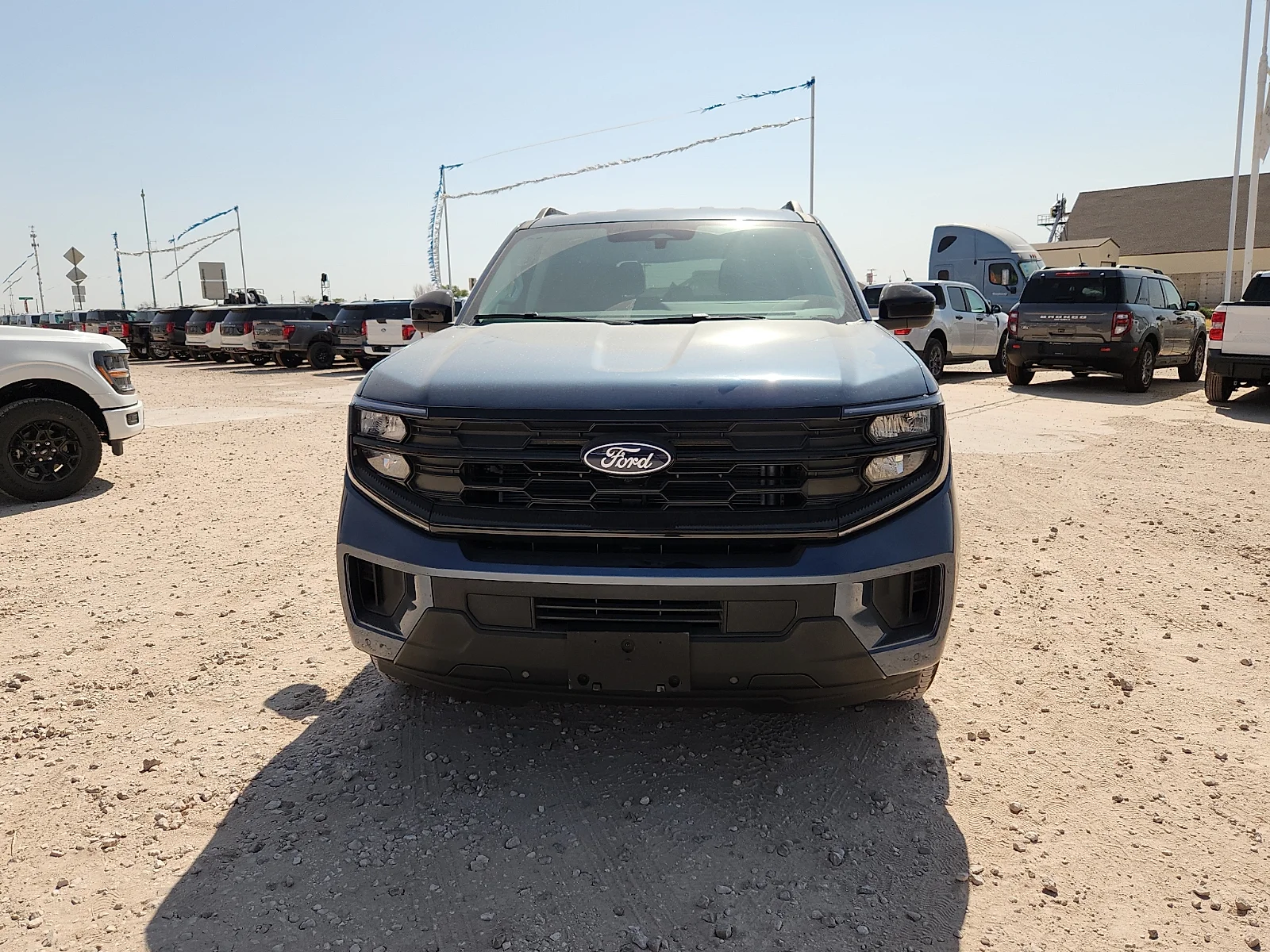 New 2027 Nocturnal Blue Metallic Ford Active image 2