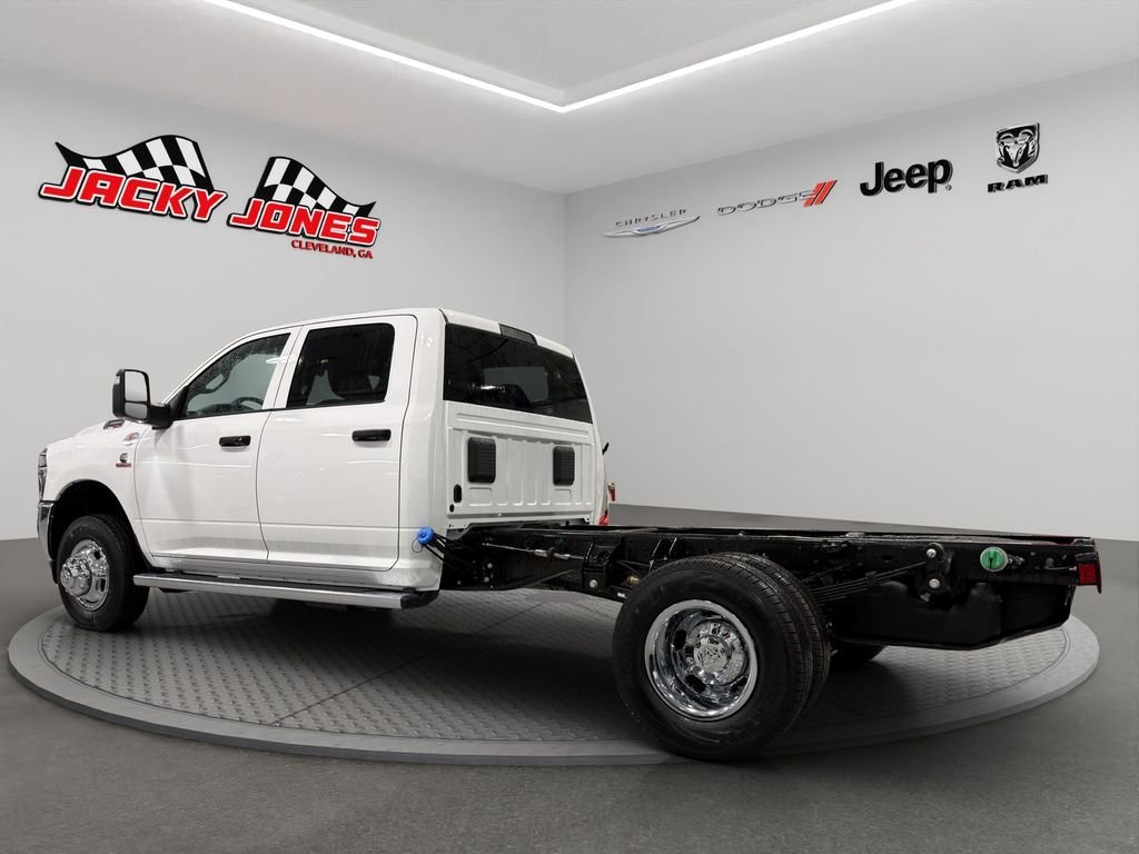 New 2026 Bright White Clear-Coat Exterior Paint RAM Tradesman image 7