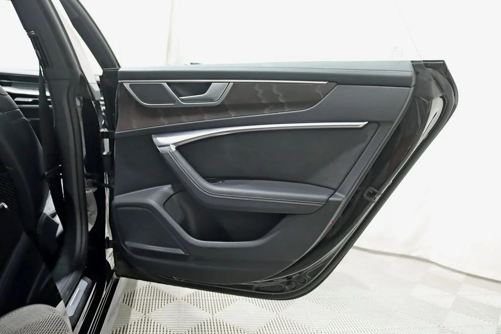 Used 2022 Black Audi 55 Prestige image 41