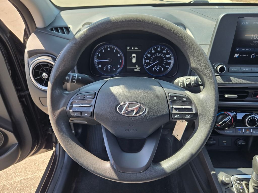 Certified Used 2022 Black Hyundai SE image 38