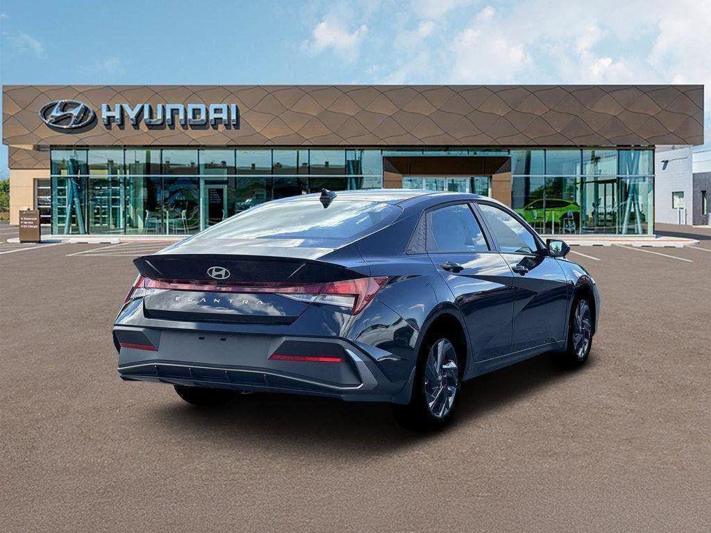 New 2026 Black Hyundai SEL Sport image 7