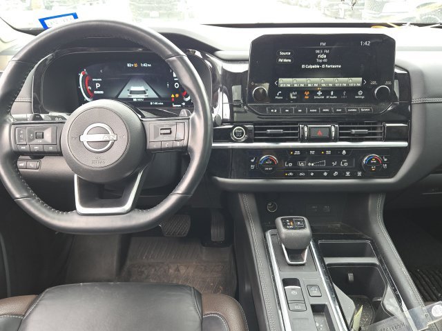 Used 2024 Beige Nissan Platinum image 14