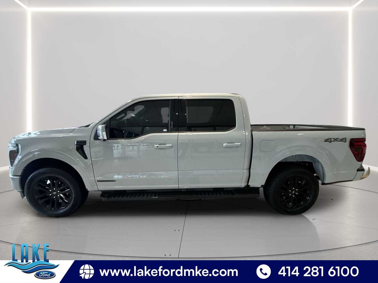 Used 2024 Avalanche Ford LARIAT image 4