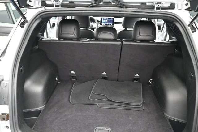 Used 2025 Silver Jeep Limited image 19