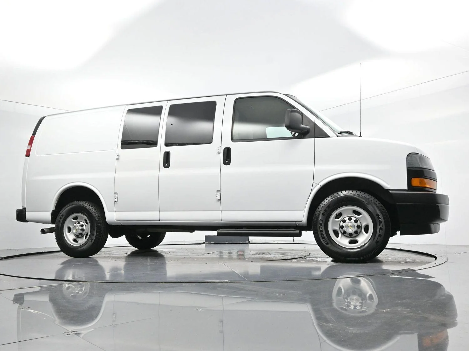 Used 2023 Summit White Chevrolet WT image 41
