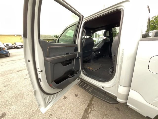 Used 2023 White Ford Tremor image 12