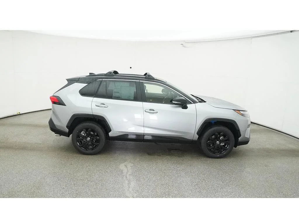 Used 2025 Silver Toyota XSE image 14