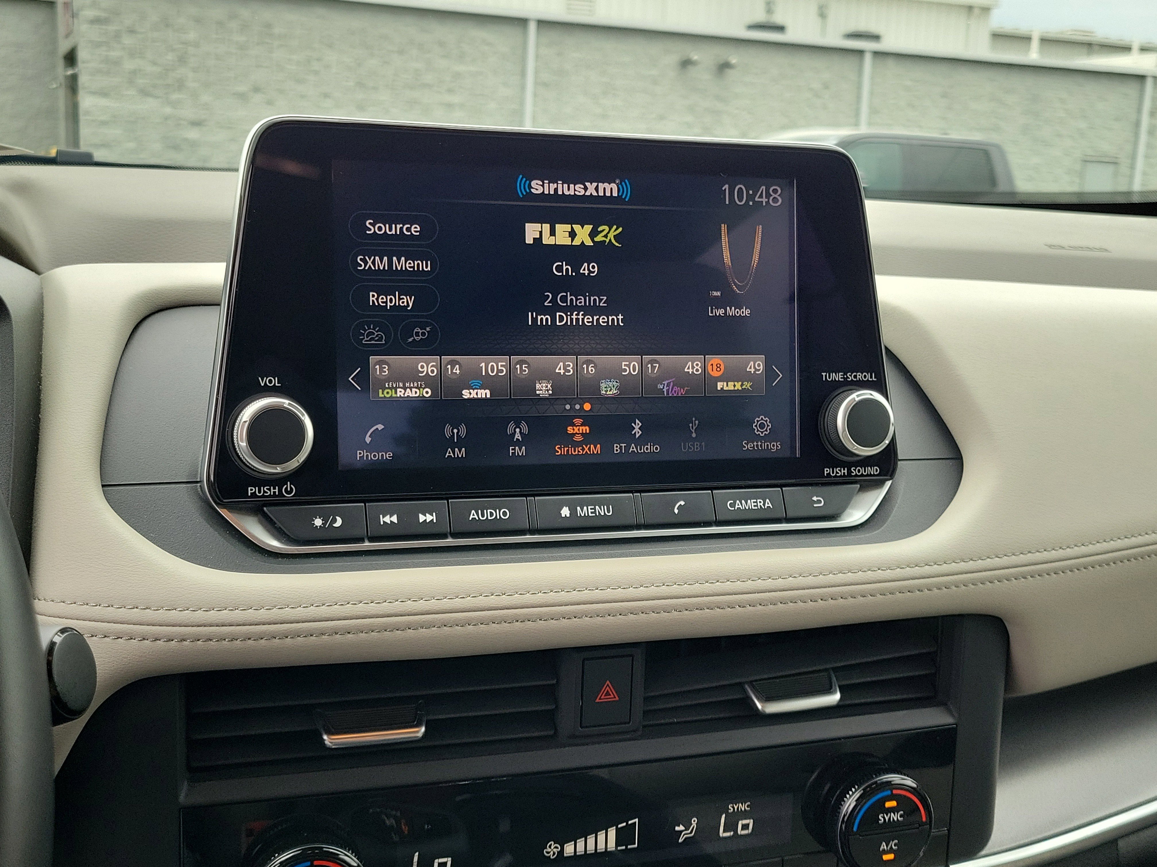 Used 2025 Super Black Nissan SV image 26