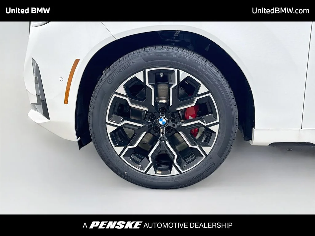 New 2026 Alpine White BMW 30 xDrive image 9