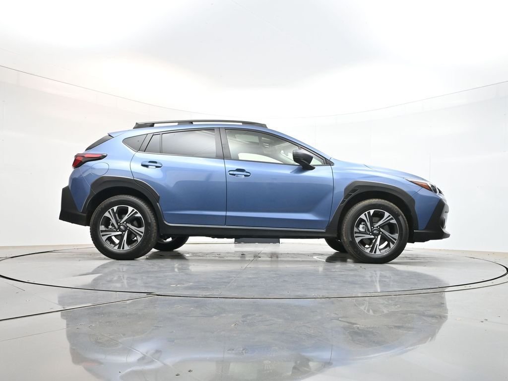Used 2024 Horizon Blue Subaru Premium image 39