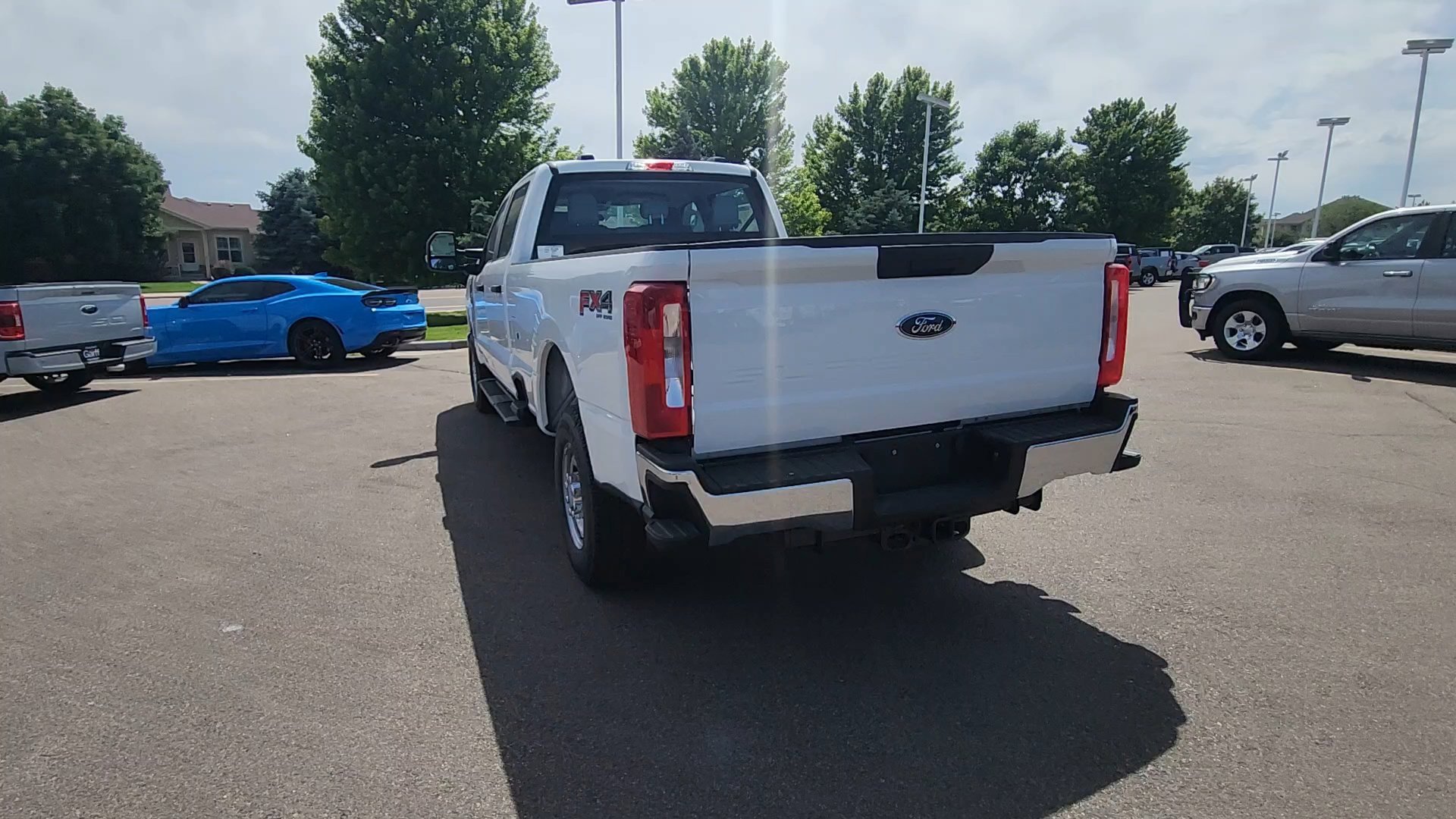 New 2026 Oxford White Ford XL image 7