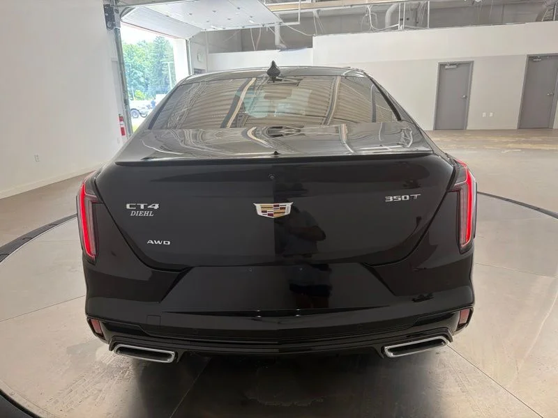 Used 2021 Black Cadillac Sport image 4