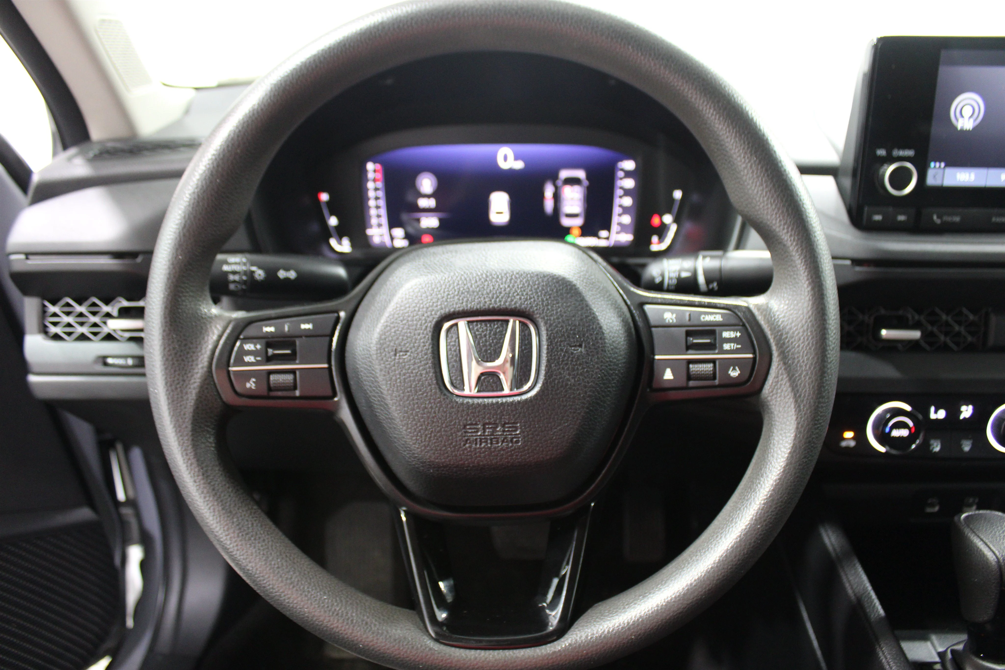 2024 Honda Accord EX - Photo 8