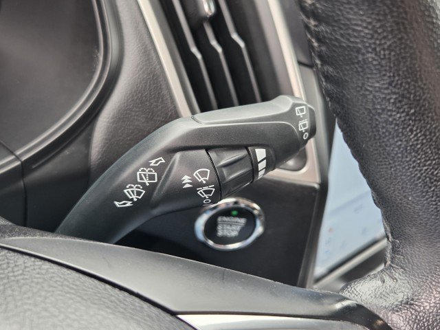 Used 2024 Grey Ford SEL image 26