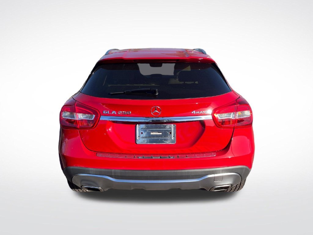 Used 2019 Red Mercedes-Benz GLA 250 image 4