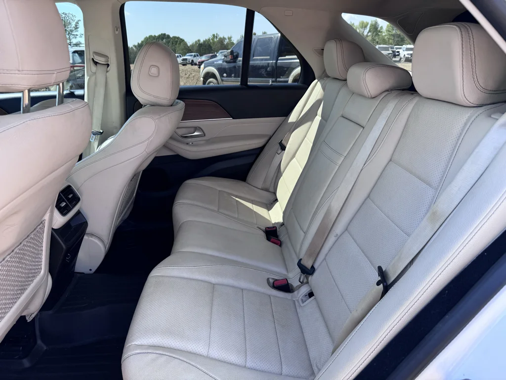 Used 2022 Polar White Mercedes-Benz GLE350 image 9