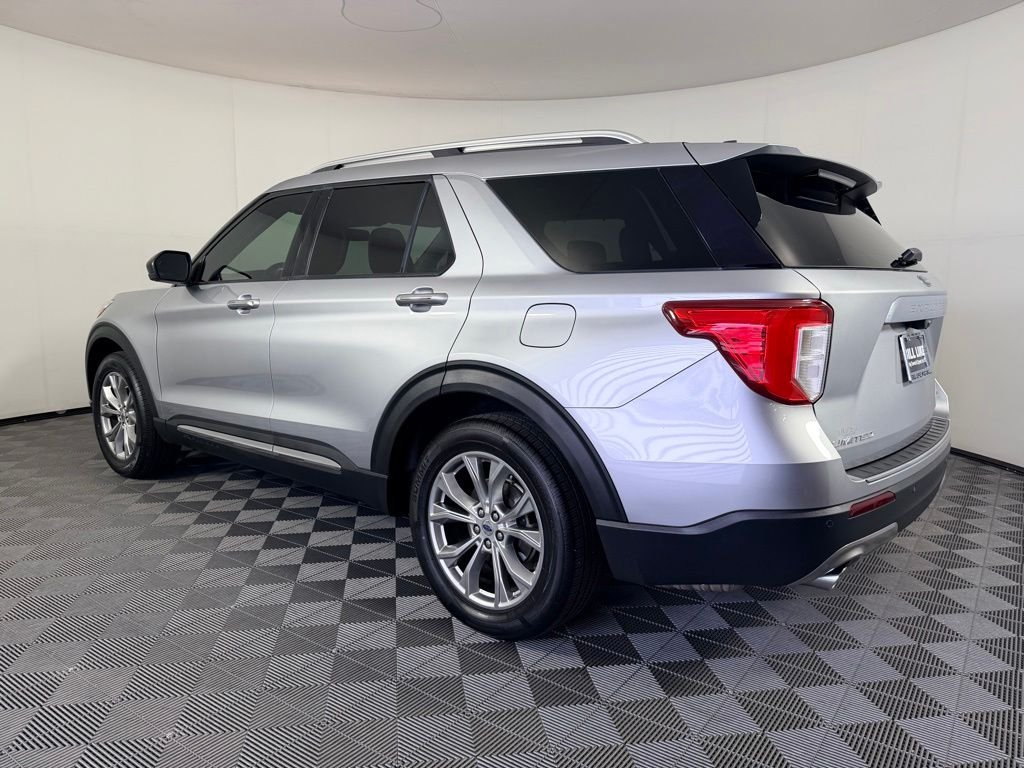 Certified Used 2022 Silver Ford Limited image 10