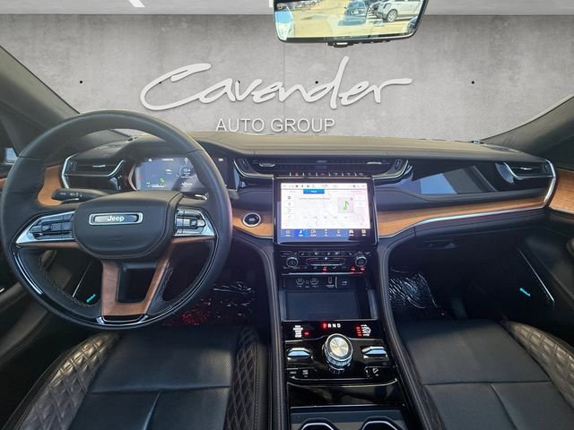 Used 2023 Silver Jeep Summit image 20