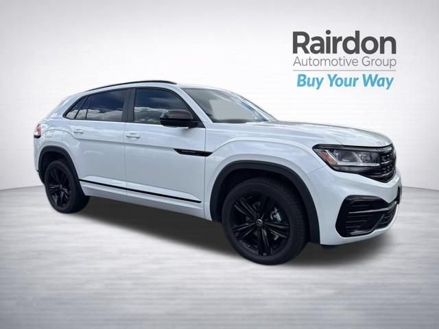 2023 Volkswagen Atlas Cross Sport 3.6L V6 SEL R-Line Black 4MOTION's photo
