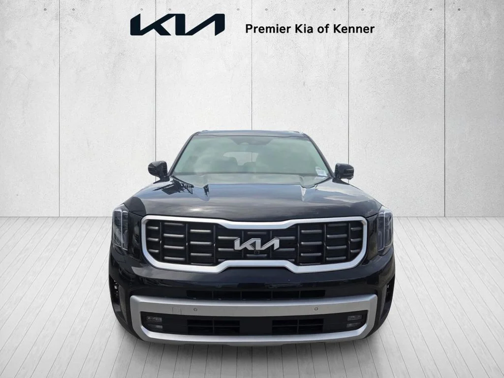Used 2025 Black Kia SX image 7