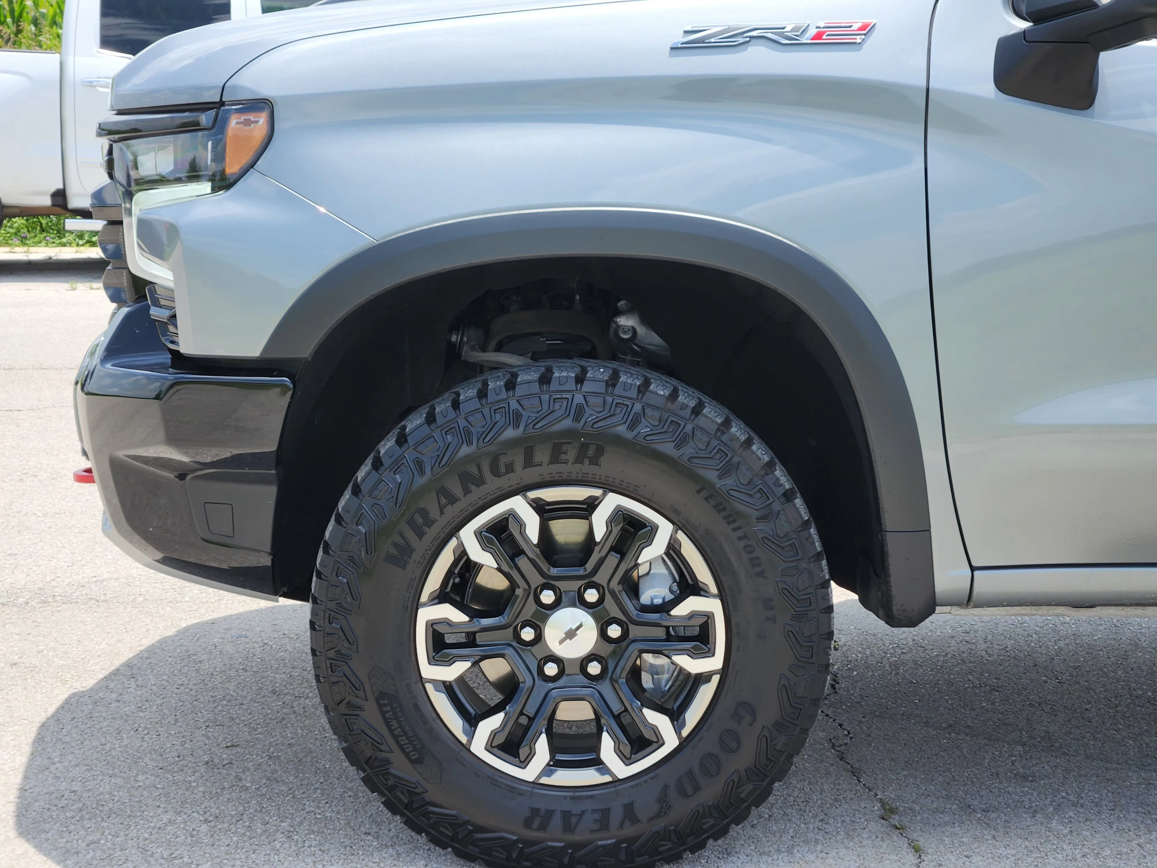 Used 2023 Sterling Gray Metallic Chevrolet ZR2 image 9