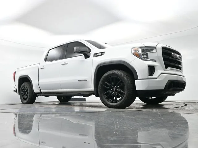 Used 2021 SUMMIT WHITE GMC Elevation image 21