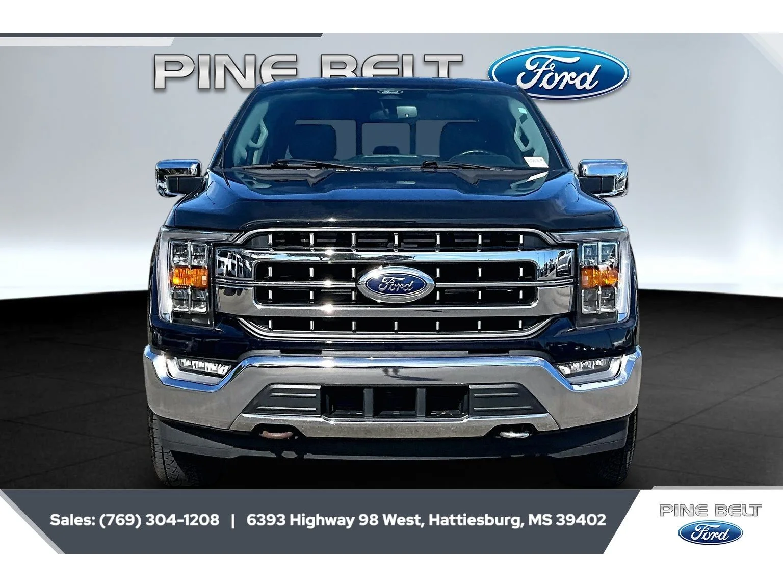 Used 2022 Antimatter Blue Metallic Ford LARIAT image 3