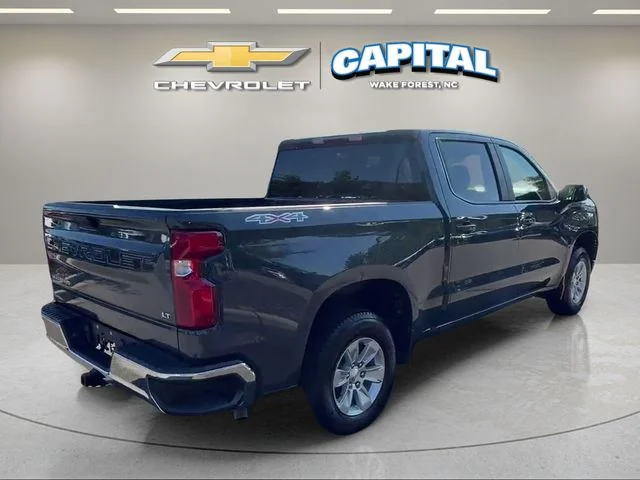 Used 2025 Gray Chevrolet LT image 5