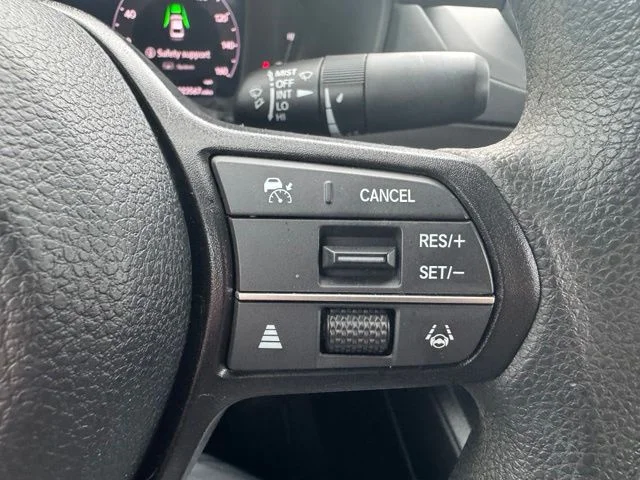 Used 2025 Platinum White Pearl Honda LX image 17
