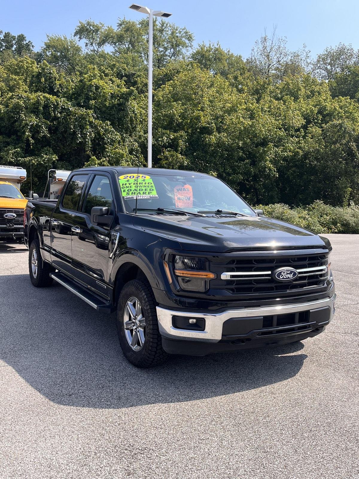 Used 2025 Agate Black Ford XLT image 2